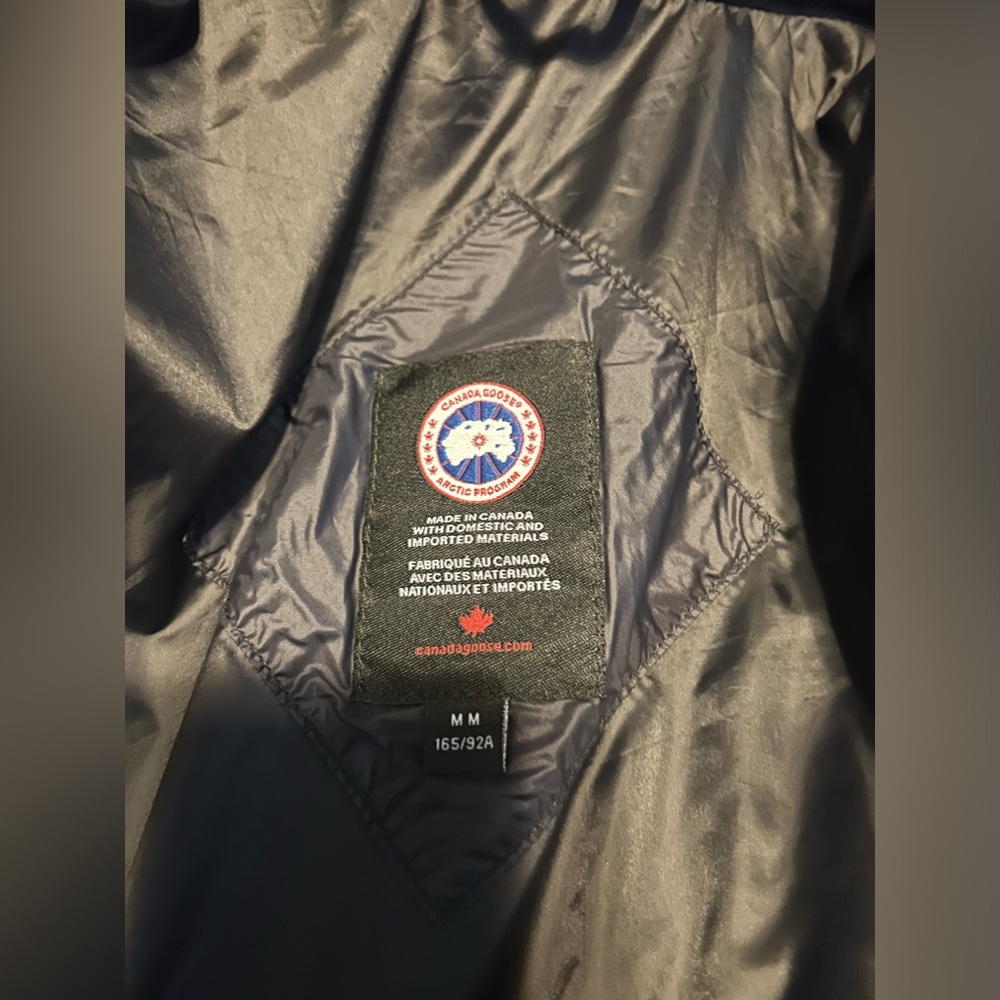 Canada Goose Black Hooded Jacket - Picture 4 of 14